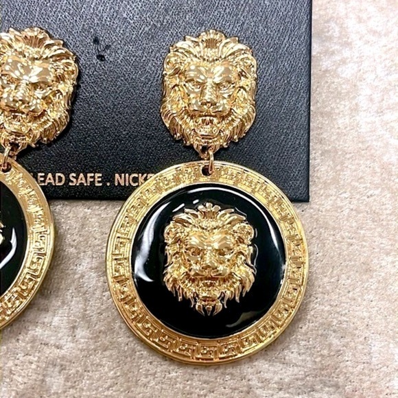 Brand New House of Harlow 1960 Lion Head Gold Tone Black Statement Drop Earring - Picture 7 of 14